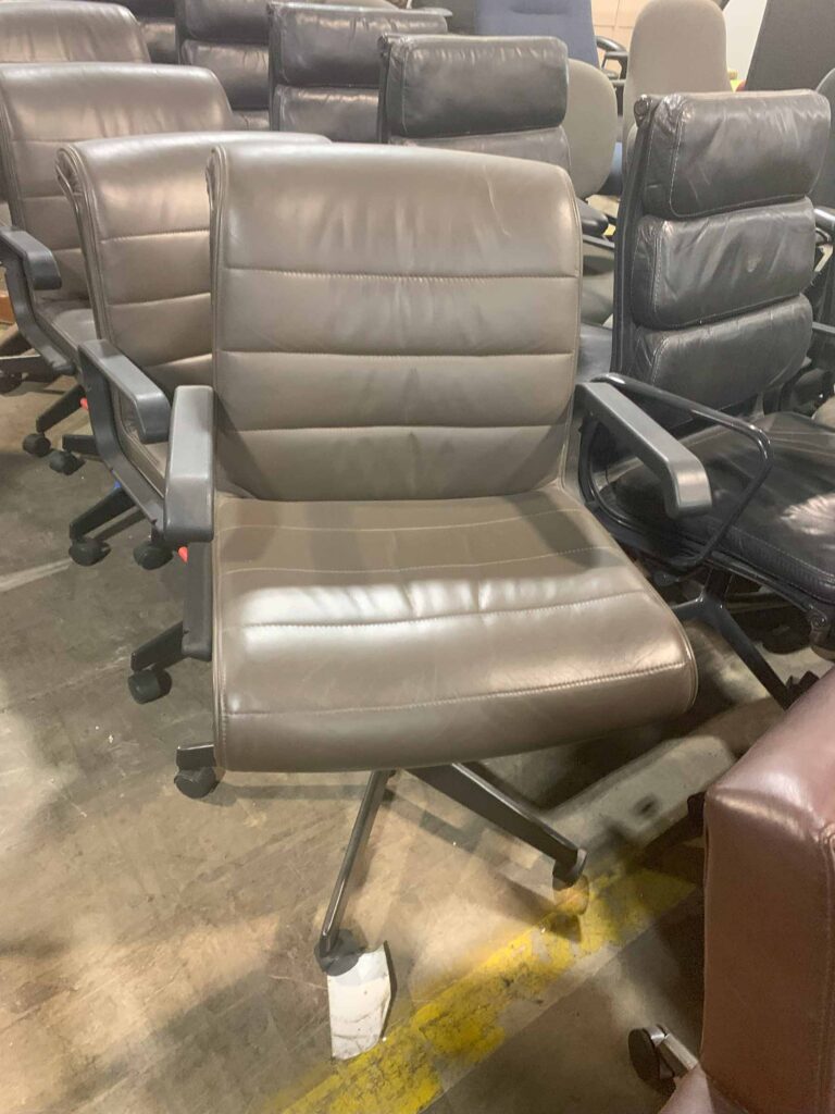 Knoll Mid Back Conference Chair Capital Furniture